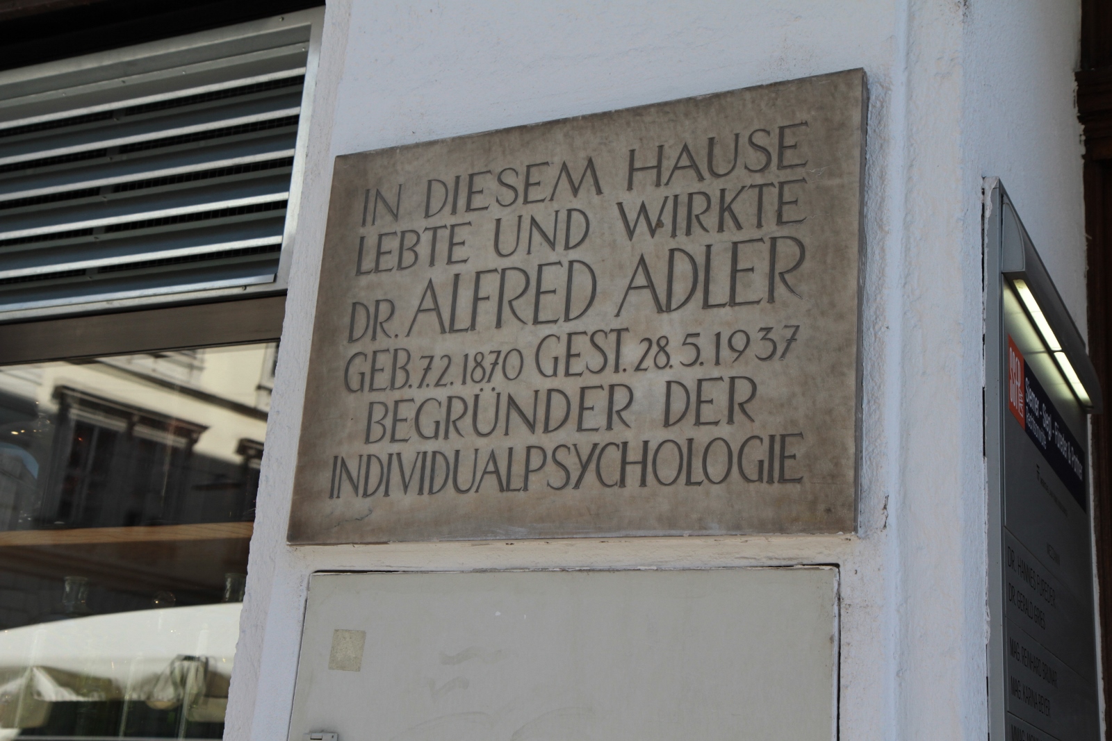 Alfred Adler's home and consulting room, Vienna  - 03.jpg